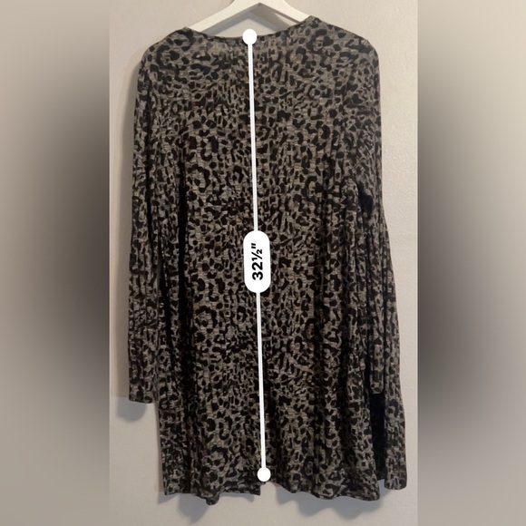 Apt 9 long sweater size L leopard print animal print long - Picture 4 of 4